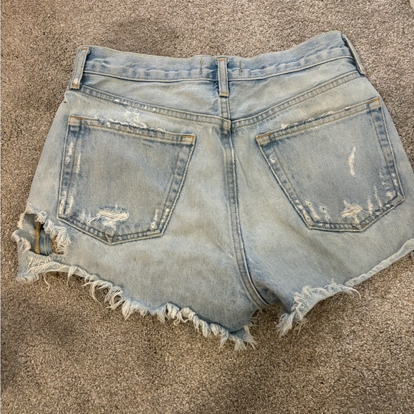 Broken in agolde Parker shorts. Some extra distress / holes from wear and tear - Picture 2 of 6